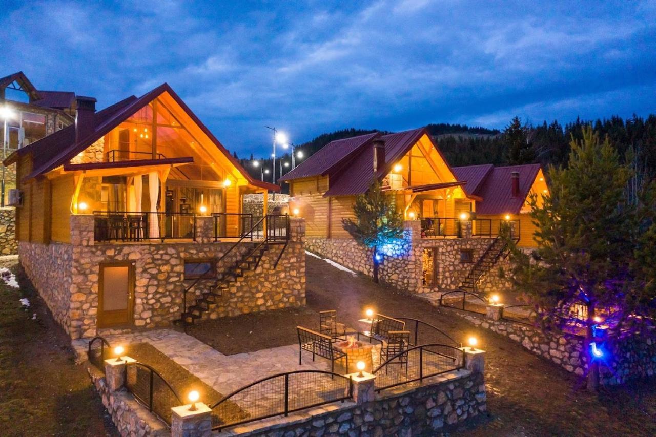 Malesia Eko Resort Peja Exteriör bild