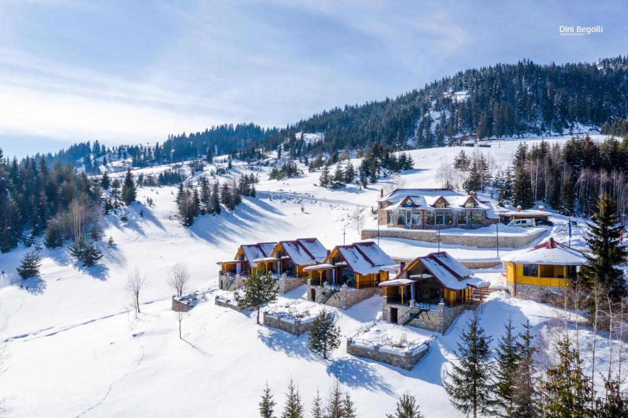 Malesia Eko Resort Peja Exteriör bild