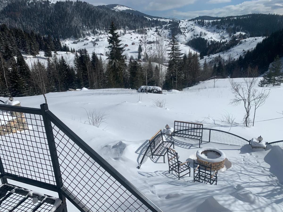 Malesia Eko Resort Peja Exteriör bild