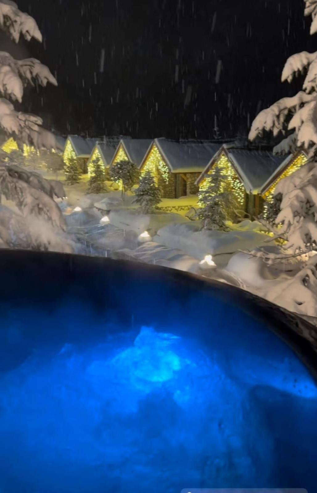 Malesia Eko Resort Peja Exteriör bild