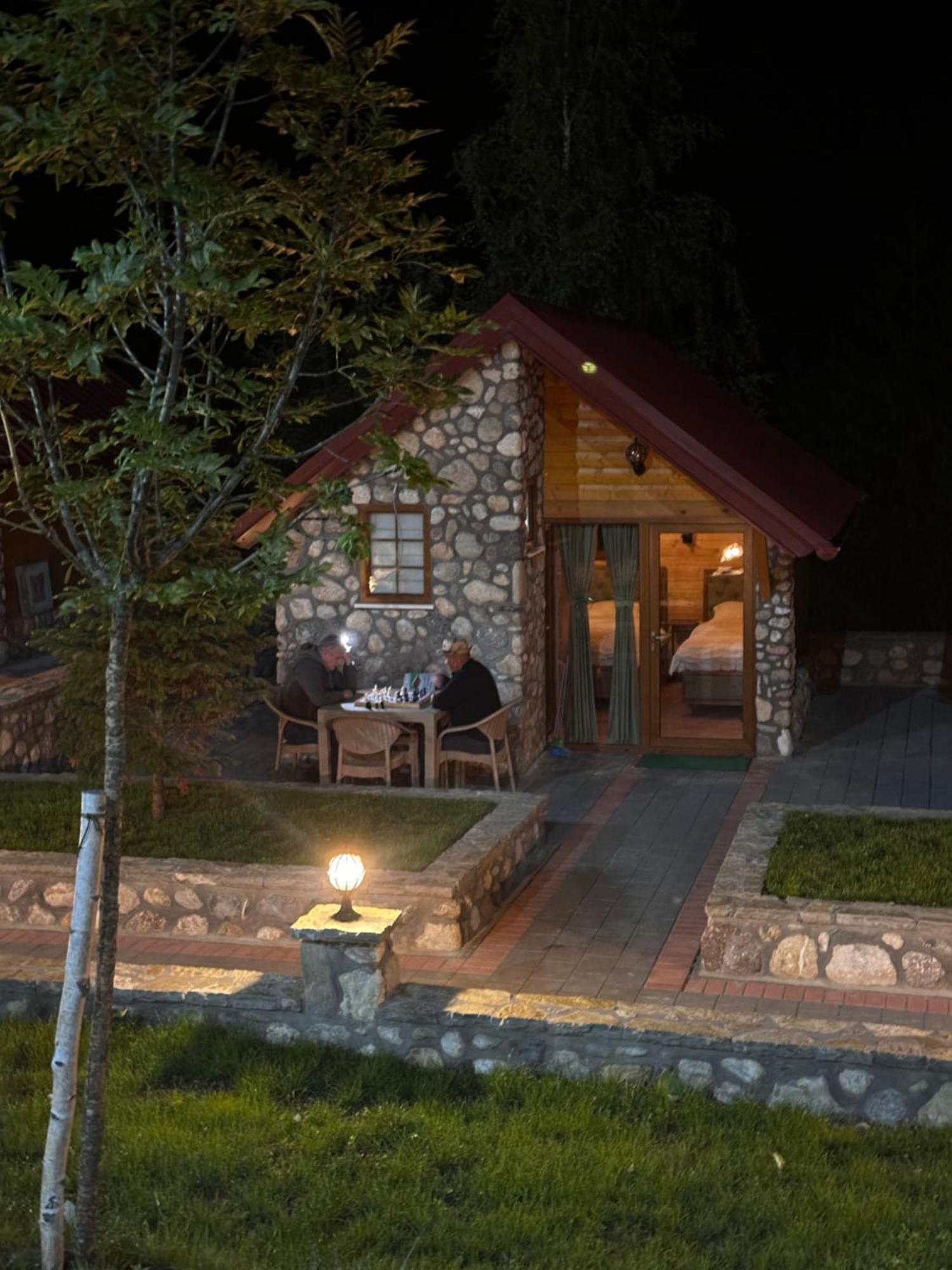 Malesia Eko Resort Peja Exteriör bild