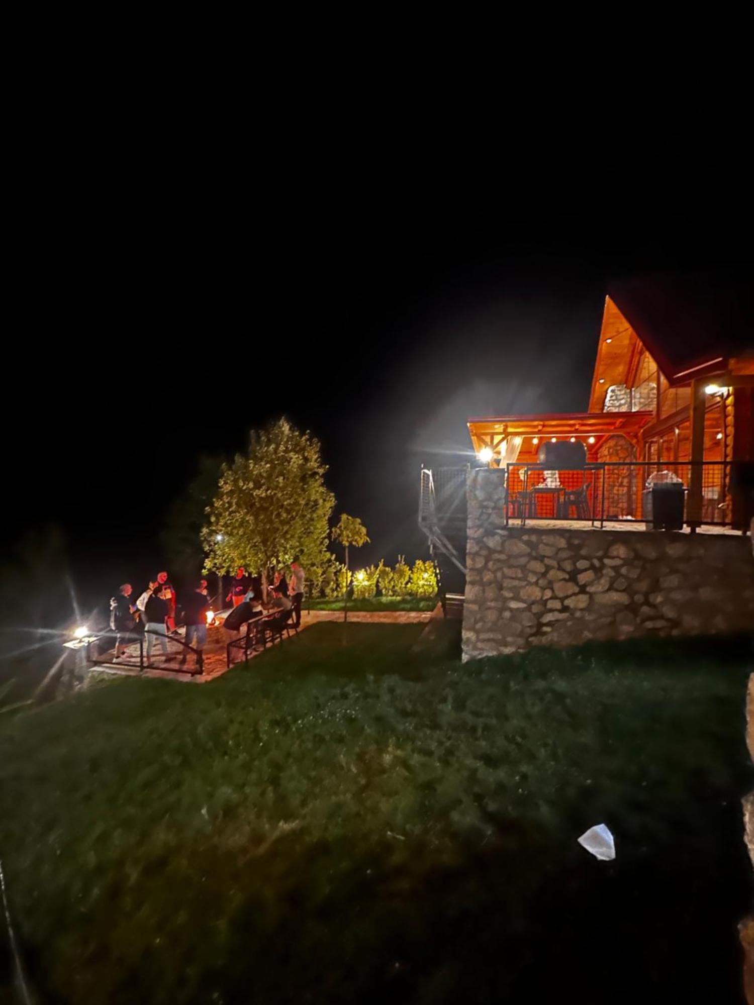 Malesia Eko Resort Peja Exteriör bild