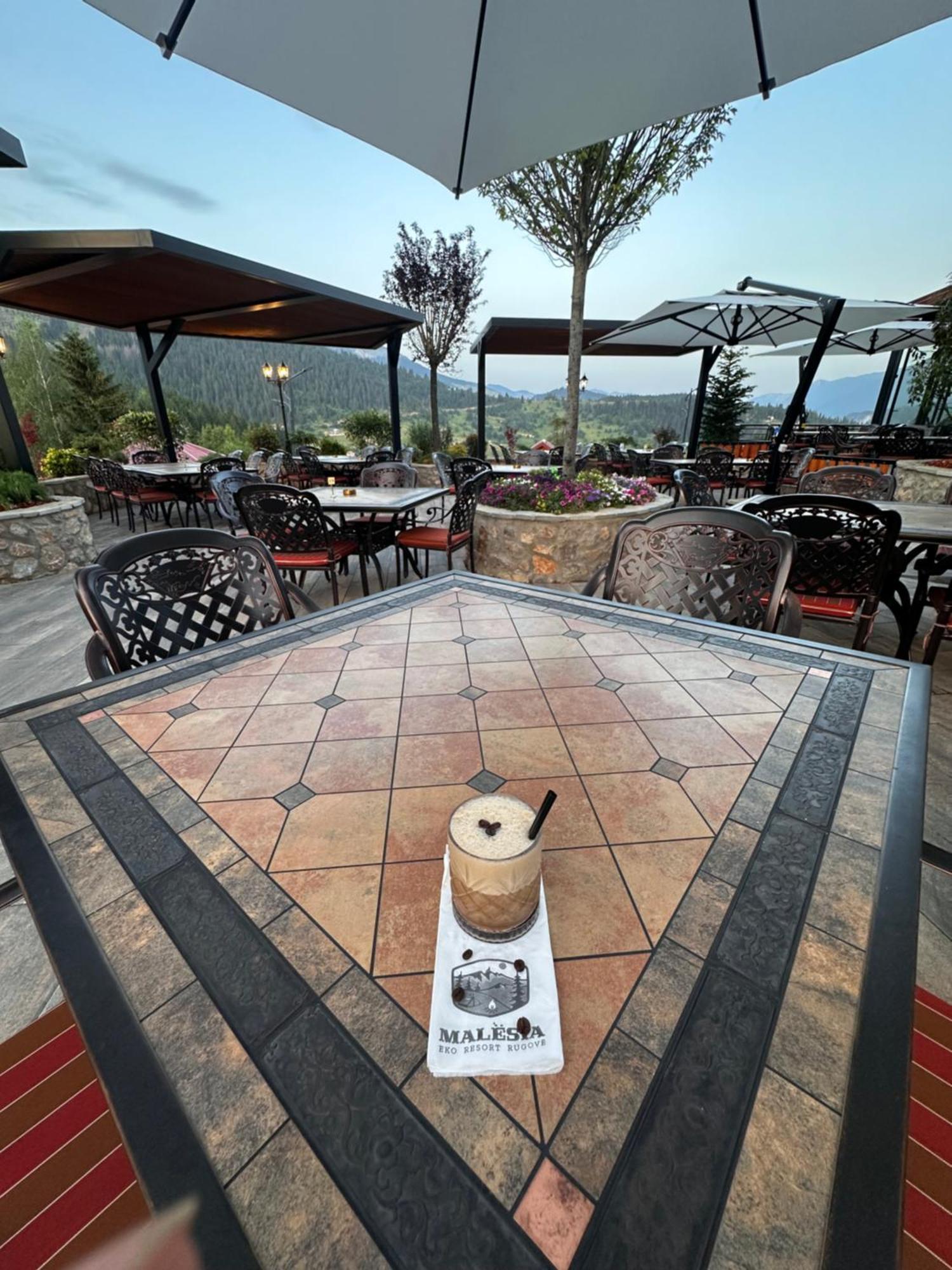 Malesia Eko Resort Peja Exteriör bild